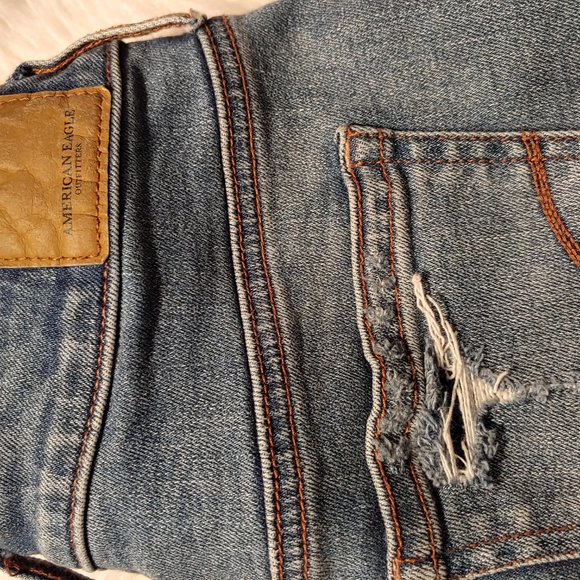 American Eagle Hi-Rise Slim Jeans - Picture 3 of 6
